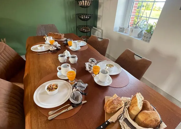 Ferme Les Chapelles Baie Des Veys Bed and Breakfast